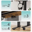 VVENACE Escritorio eléctrico de pie de 55 x 24 pulgadas, altura ajustable con 4 ruedas, 4 ajustes de altura de memoria, 2 ganchos para auriculares, para oficina en casa, tablero de empalme marrón