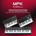 Akai Professional MPK Mini Plus - Controlador de teclado MIDI USB con 37 mini teclas, 8 almohadillas MPC, secuenciador, E/S MIDI/CV/puerta 