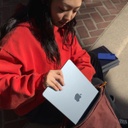Apple Laptop MacBook Air 2025 de 13 pulgadas con chip M4: diseñada para Apple Intelligence, pantalla de retina líquida de 13.6 pulgadas, memoria unificada de 16 GB, almacenamiento SSD de 512 GB,